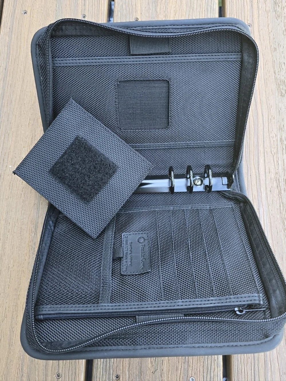 Franklin Covey Compact Friday Nylon Zip Binder
